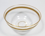 BACCARAT - Lavanda em fino cristal translucido de famosa manufatura francesa, decoração lavrada em acantos realçados a ouro, filetes a ouro. med: 6 cm x 12,5 cm de diâmetro